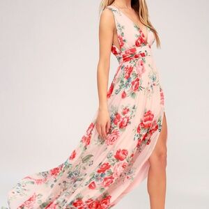 NEW with tags (NWT) Lulu’s Garden Meandering Blush Floral Print Maxi Dress